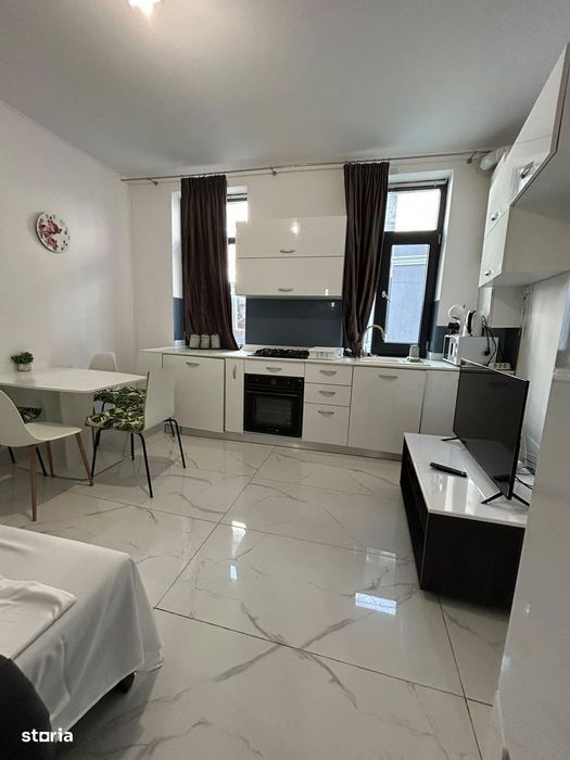 Apartament 3 Camere De Inchiriat
