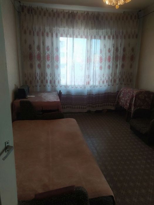 Продается 1 комнатная квартира спутник 16 1/4/5 2"3 балкон средний рем