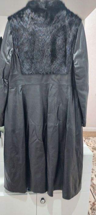 продаётся плащ-пальто