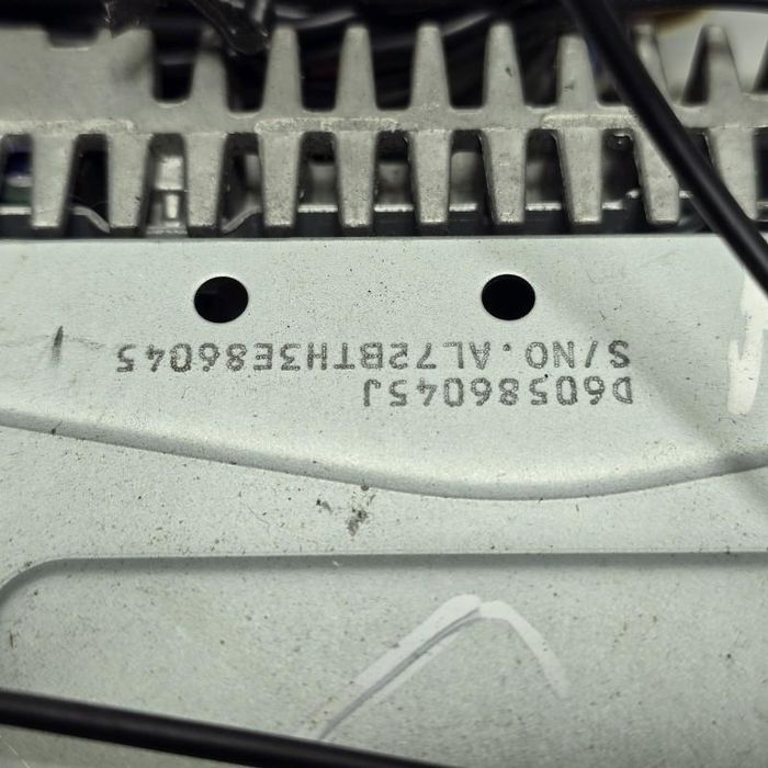 CD Player auto ALPINE UTE-72BT