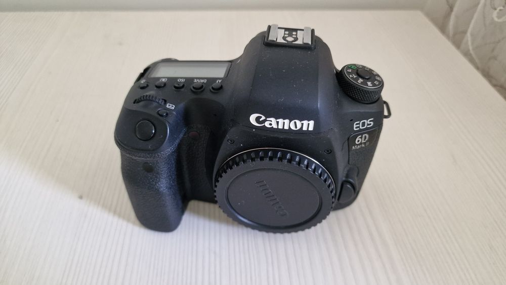 Canon EOS 6D Mark II (Body)