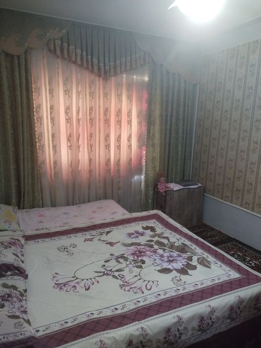 Uy sotiladi Batanika 4/36