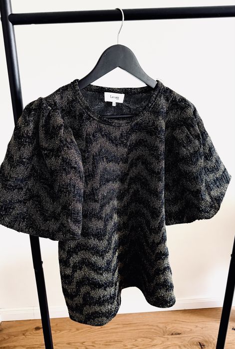 Levete Room S Топ с буфан ръкав