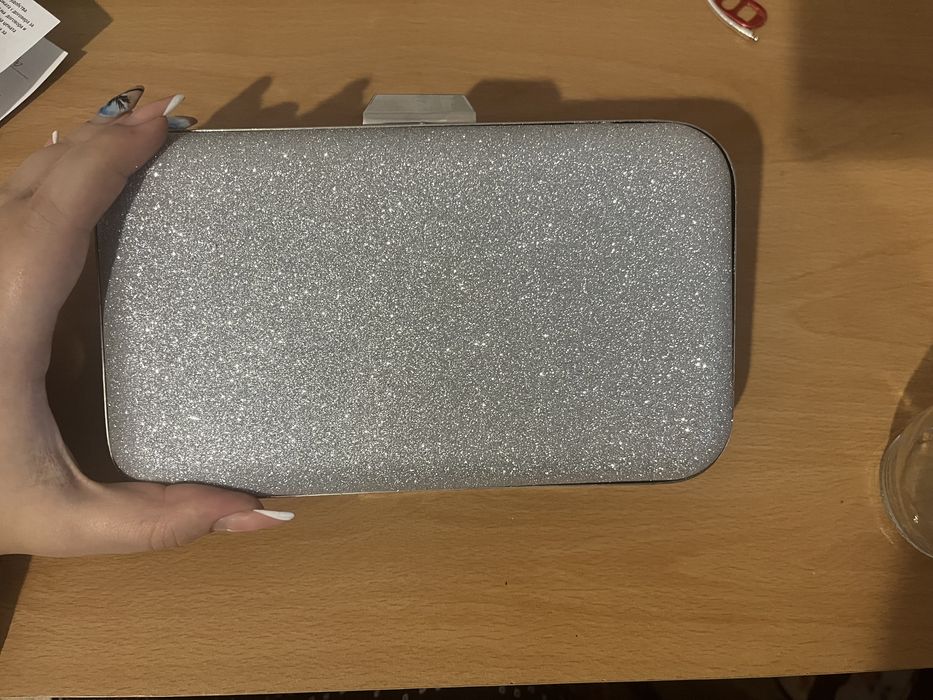 Официални обувки и чантичка (сребристи)