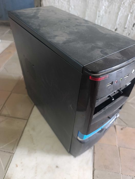 Продам нер работающий компьютер