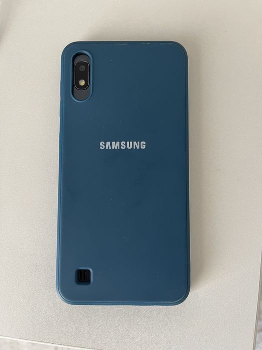 Самсунг А10, находится в центре