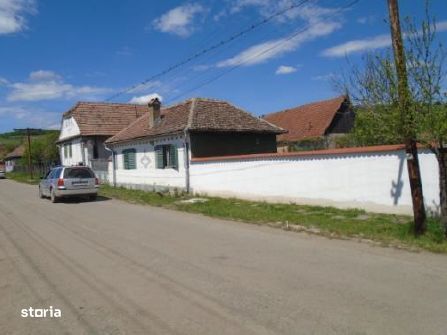 Casa si cota din teren- comuna Barghis, judetul Sibiu