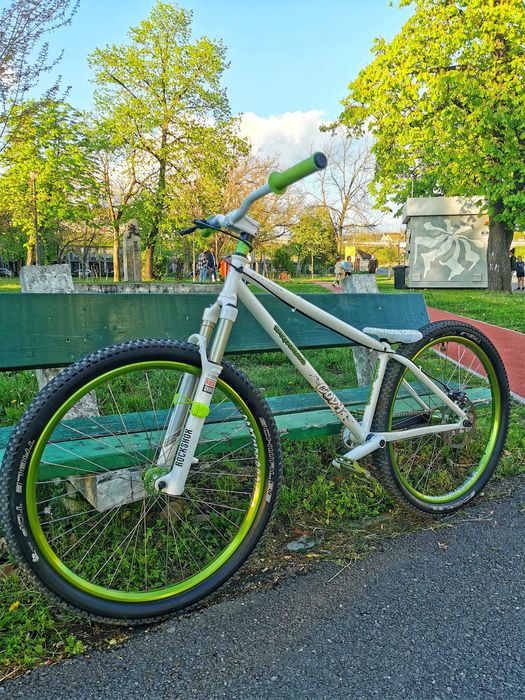 Bicicleta Dirt Street Dartmoor Cody 26"