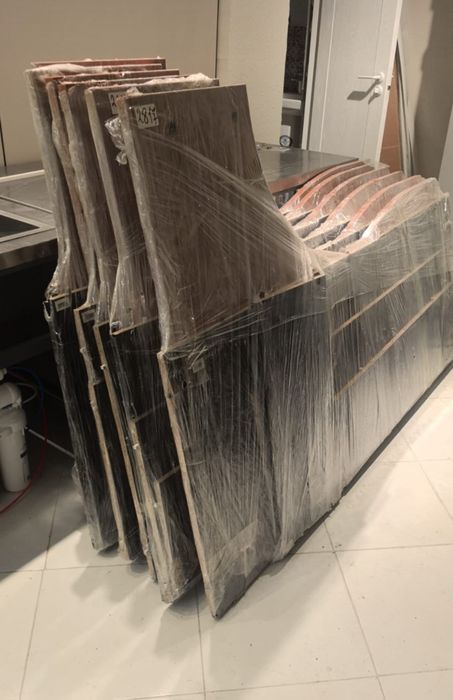 Офисный стол в отличном состоянии