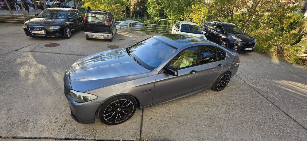 BMW Seria 5 F10 535d Xdrive/ M Pachet/ 4 Butoane