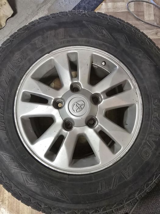 Диски с шинами Lend Cruser 200