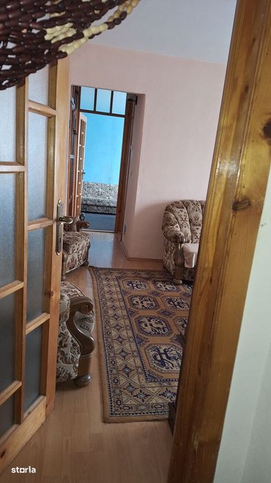 Pret redus! Apartament 3 camere, Zona Micalaca etaj 1