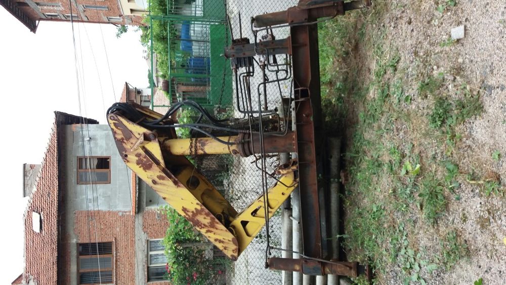 Продавам Автокранче