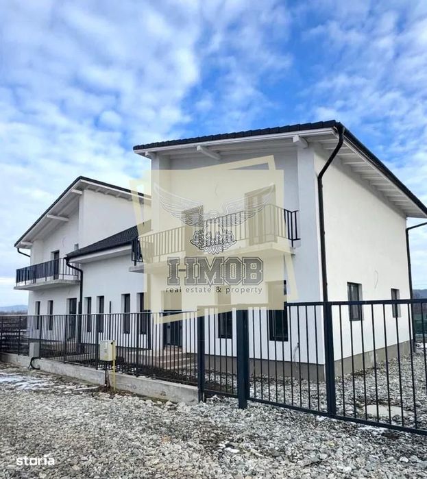 Duplex cu 4 camere 2 bai in zona  Selimbar