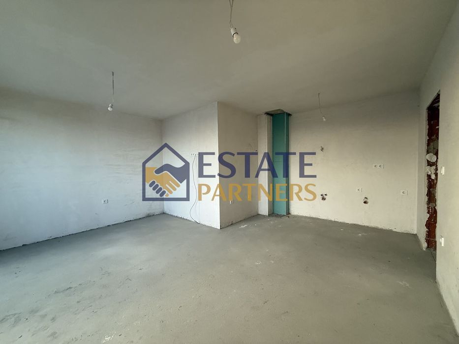 Продава се Двустаен апартамент в Пловдив, Марица Север - 71 кв.м за 769 €/кв.м - Снимка #2