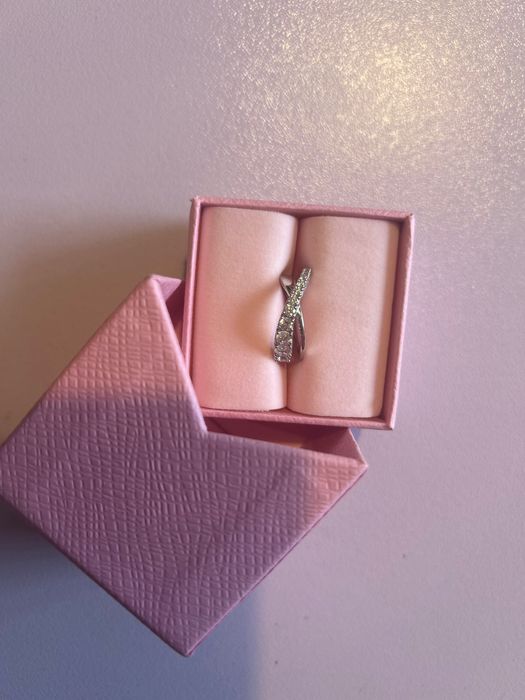 Swarovski пръстен 53 размер