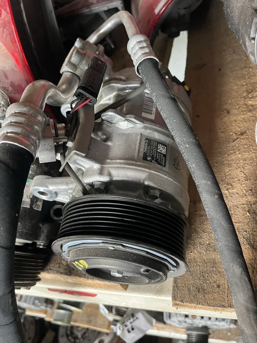 Compresor clima bmw G20 G21 2.0 d de pe masina 3000 km an 2025
