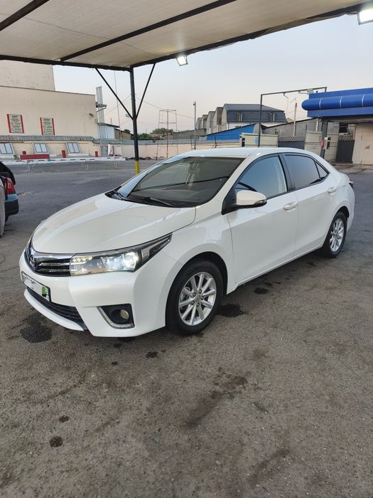 Toyota Corolla original 2016 yil