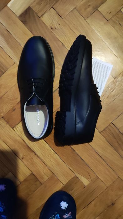 Мъжки обувки от естествена кожа