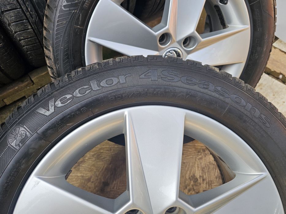 Jante aliaj 16" Skoda Octavia 2/3/4 Volkswagen cu anvelope 205/55/16