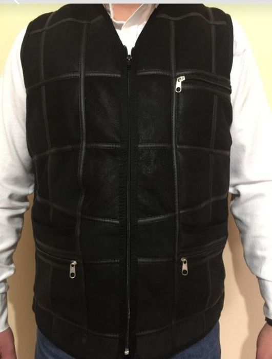 Кожаная безрукавка дублёнка