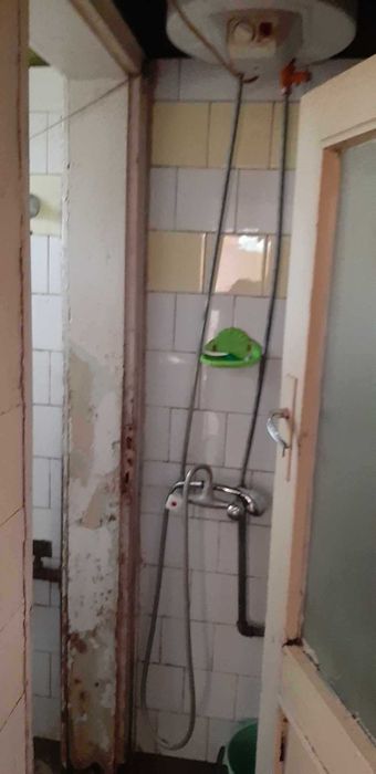 Дава се под наем Четиристаен апартамент в Търговище, Център - 90 кв.м за 142.8 € - Снимка #5