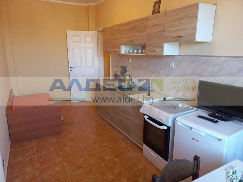 Продава се Тристаен апартамент в София, Център - 82 кв.м за 3598 €/кв.м - Снимка #11