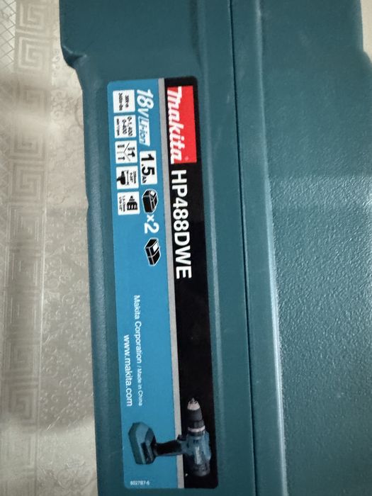 Макита HP488DWE шуруповерт скидка