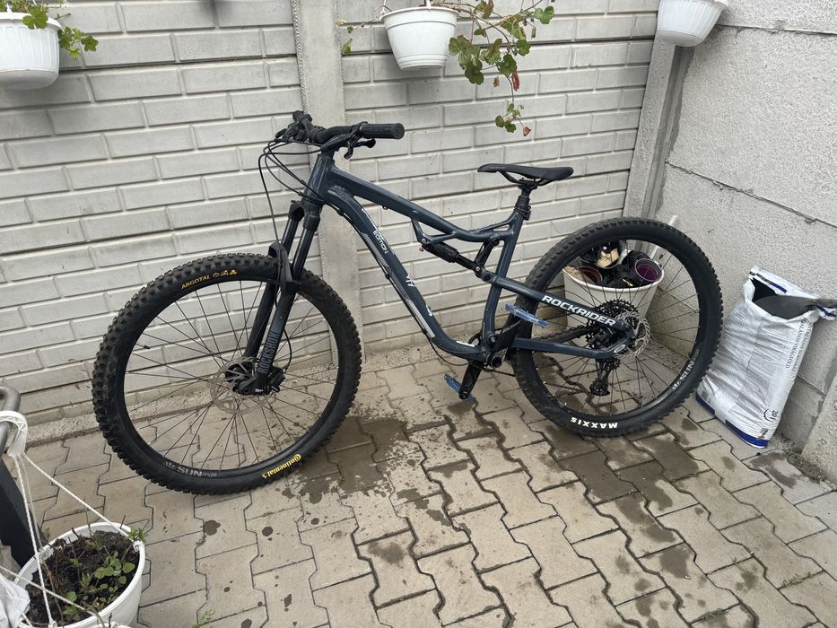 Bicicleta full suspension RockRider Am 50s