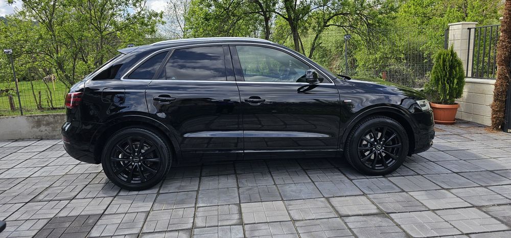 Audi Q3 S line interior  Impecabil