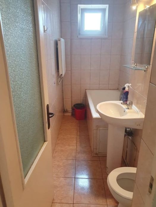 Apartament de inchiriat