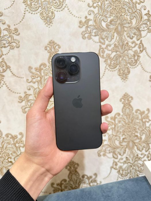 Продам Iphone 14 pro