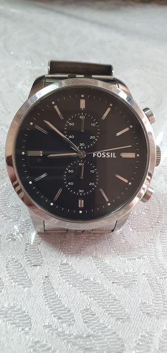 Продаются американские часы FOSSIL