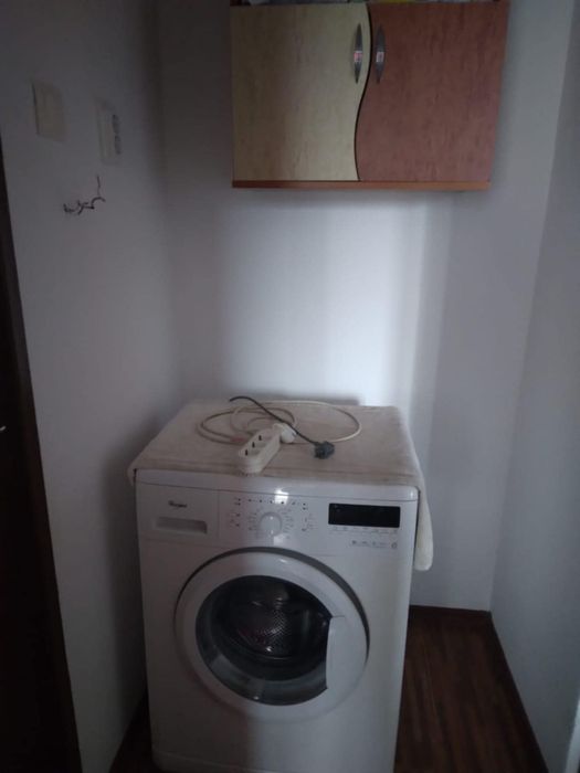 Vând apartamet cu 2 camere in Motru