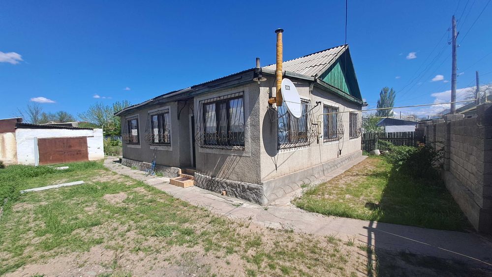 Дом в центре города Шу со всеми удобствами