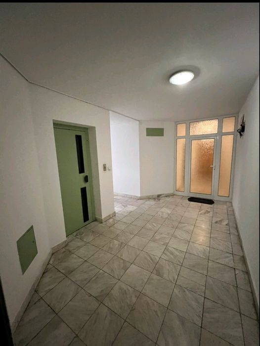 Дава се под наем Двустаен апартамент в София, Център - 65 кв.м за 117300 € - Снимка #11