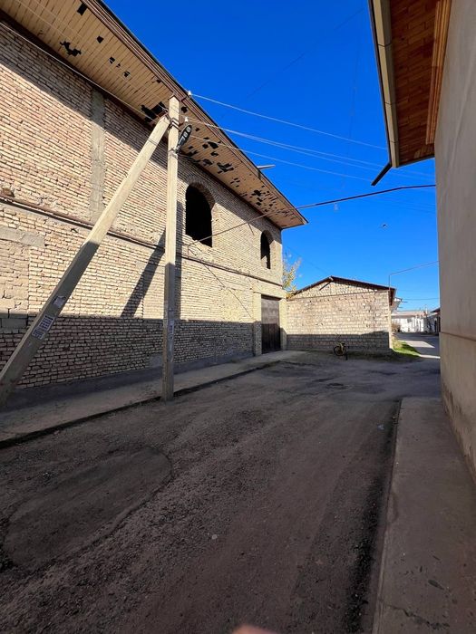 Xovli korobka sotiladi. Ховли коробка