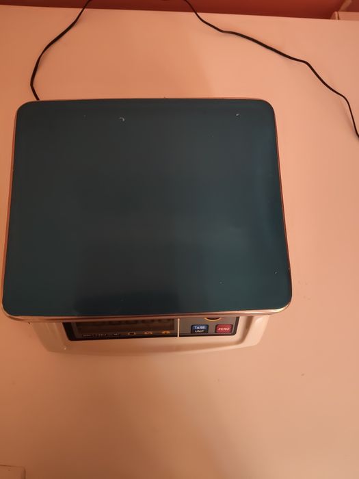 Vând cântar PARTNER 3/6kg + metrologie