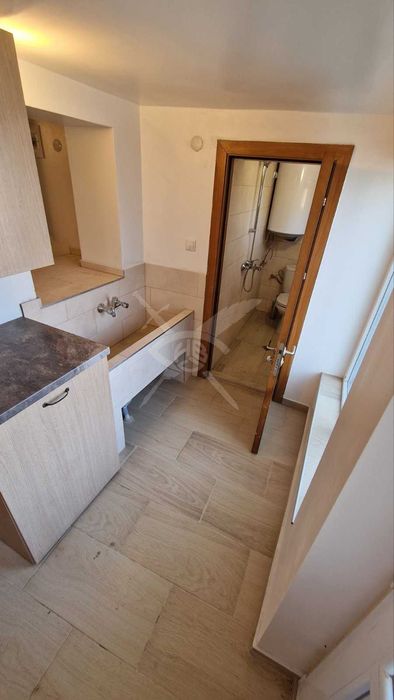 Къща в село Козичино 72100