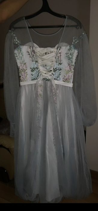 Вечернее голубое платье