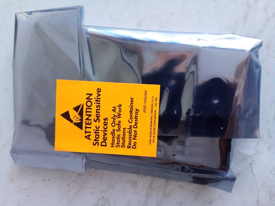 Продам жёсткий диск для сервера