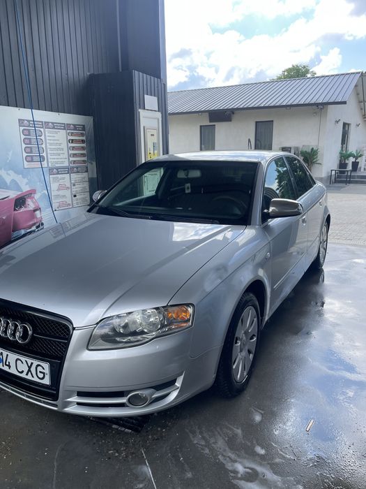 Audi a4b7 berlina