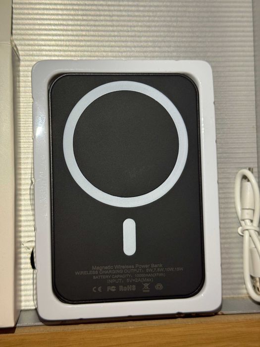 Powerbank MagSafe 10000 mAh, negru, nou in cutie