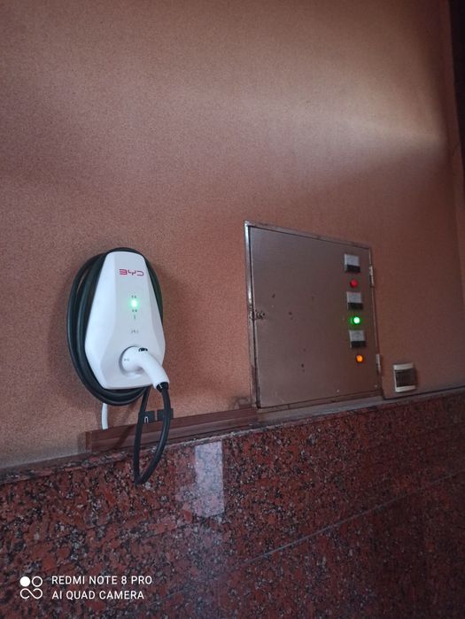 Установка зарядное устройство для Электромобилей.
7квт зарядка установ