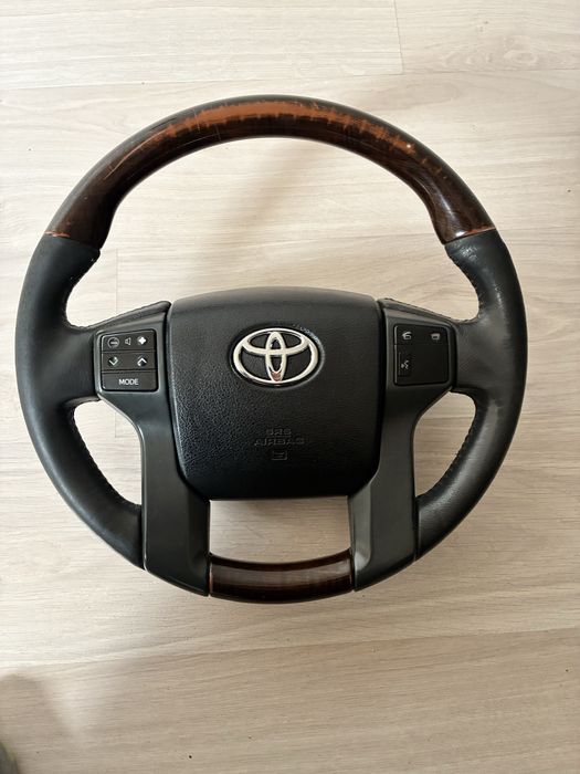 Руль prado 150 дерево
