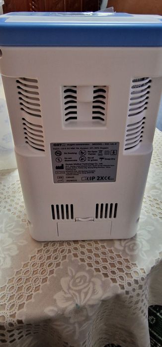 Vând  trei  buc .concentrator de oxigen PHILIPS de 5litri, Devibiss de