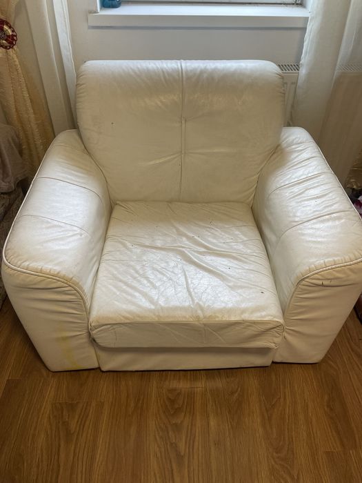Vand canapea si 2 fotolii