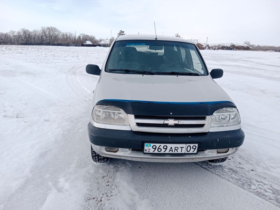 Продам Ниву с прицепом