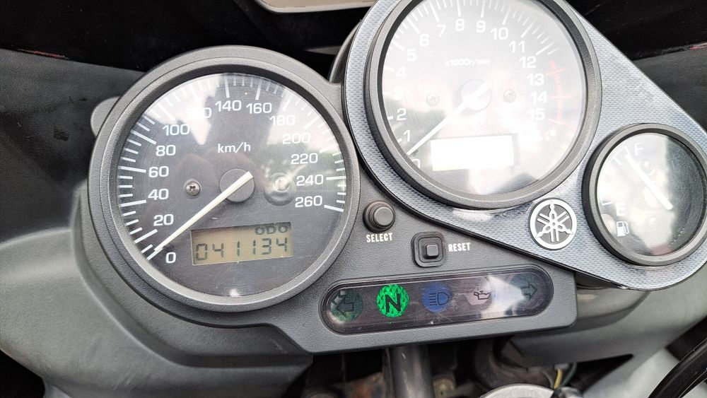 FZS 600 Fazer 2002