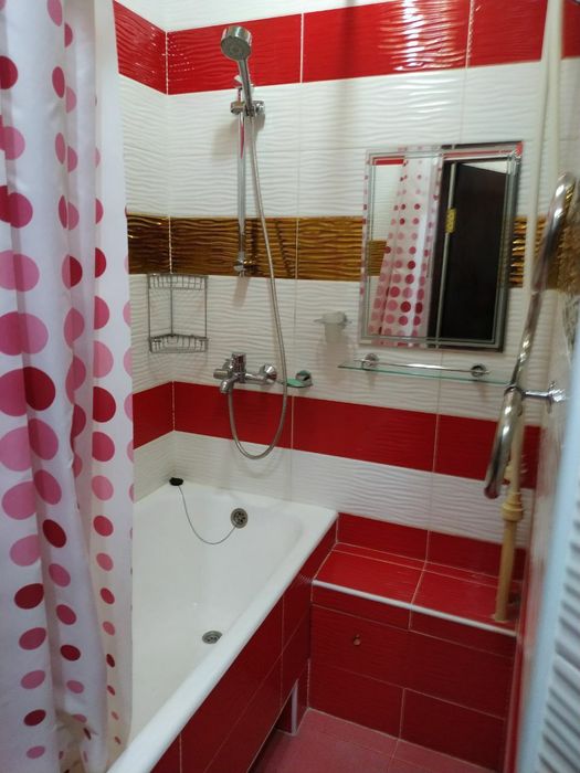 Продам свою квартиру Ц5. Рядом с Алайским базаром.